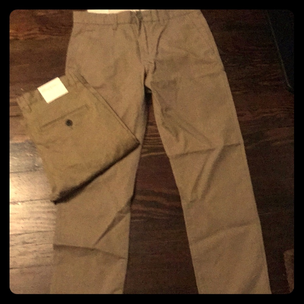 NWT Men’s Stretch Khakis-2 pair